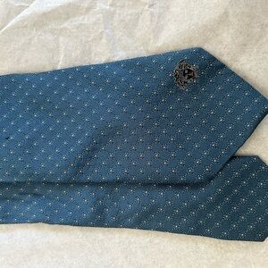 Versace Men’s light Blue Patterned Silk Tie
